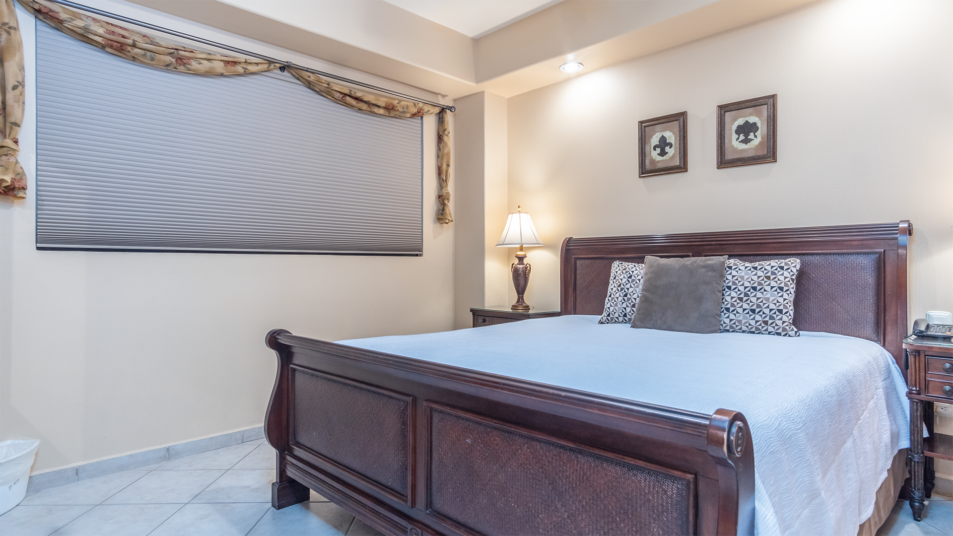 Topaz 402 Bed (1)