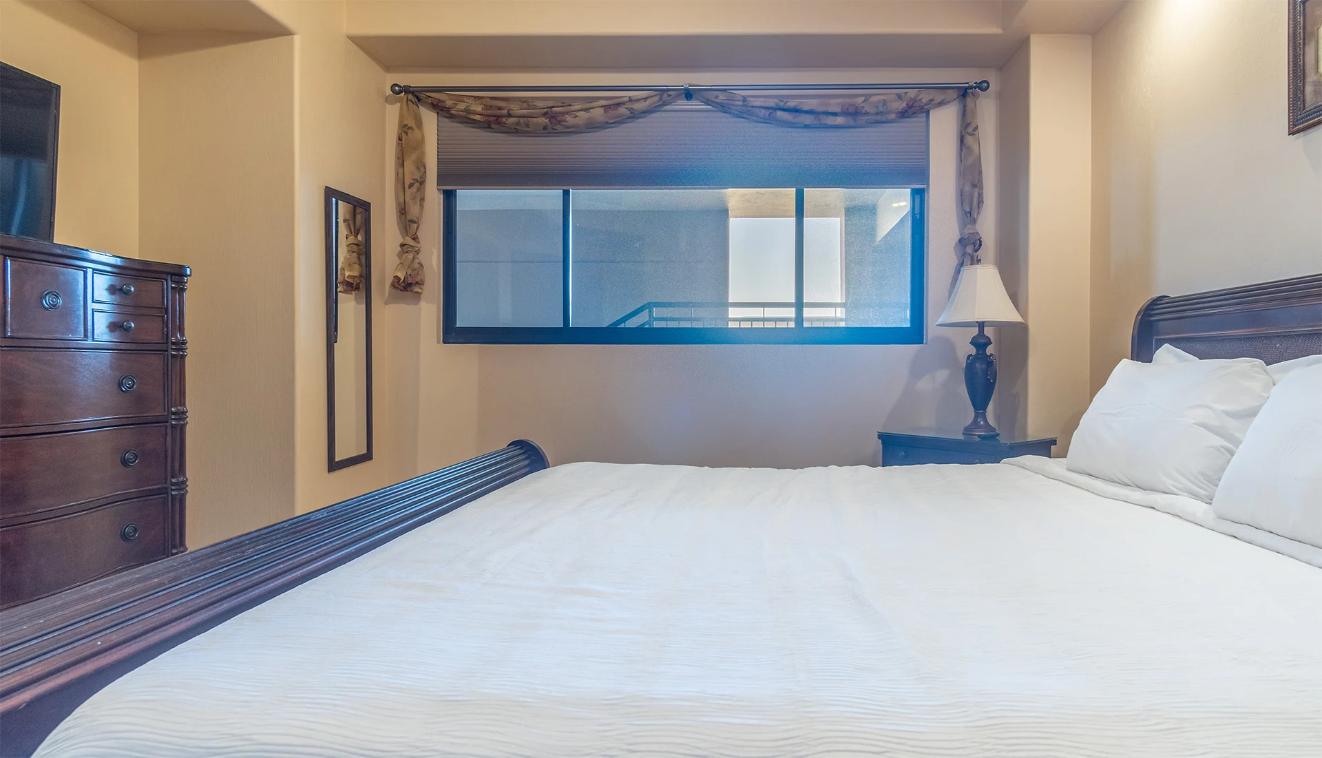 Topaz 402 Bed (2)